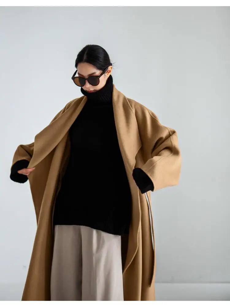 Women's Jackets Big TurnDown Collar Water Ripple Woolen Female 2023 AutumnWinter Loose Adjustable Waist Bathrobe Long Women Wool Coats 231205