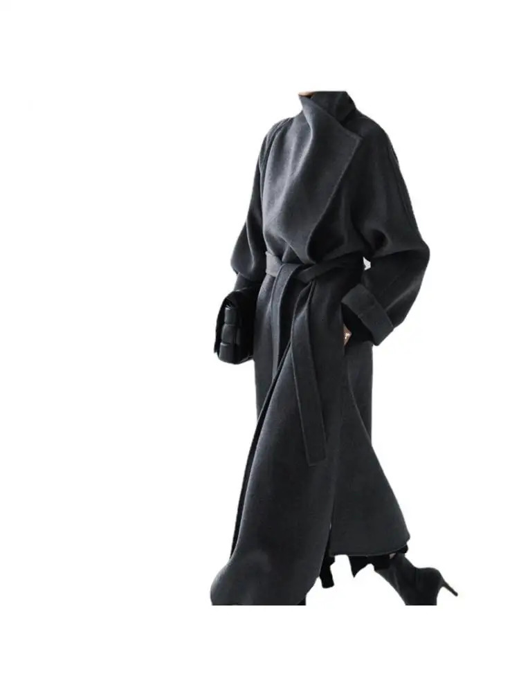 Women's Jackets Big TurnDown Collar Water Ripple Woolen Female 2023 AutumnWinter Loose Adjustable Waist Bathrobe Long Women Wool Coats 231205