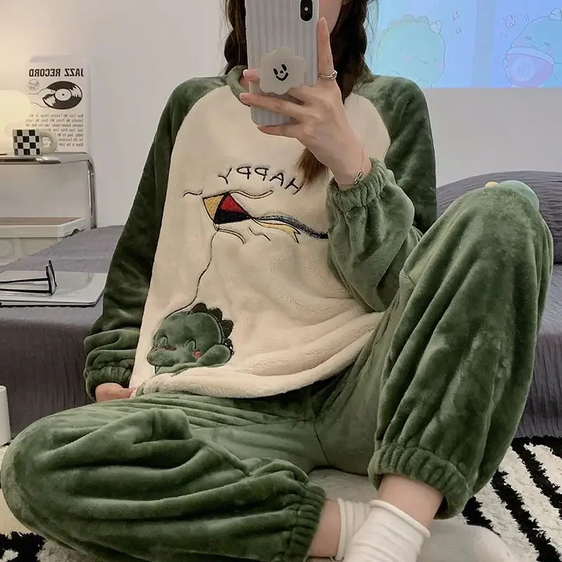 Women's Sleepwear Autumn Winter Pajamas Cute Cartoon Printed Casual Home Wear Set Girl Knitted Size M3XL Pijamas Fashion Pyjama 231206