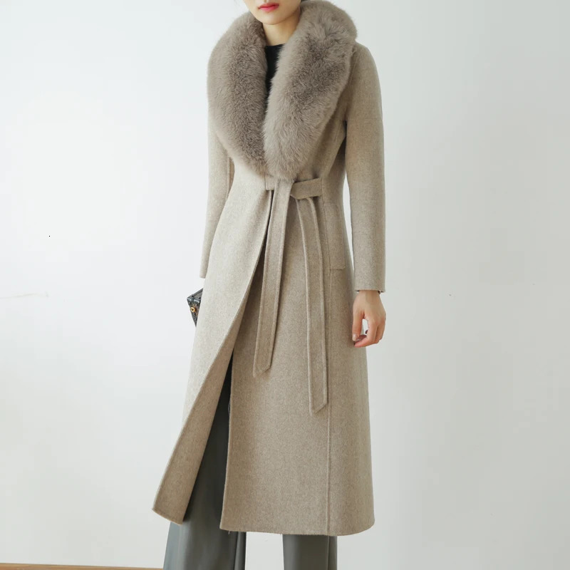 Women's Jackets Autumn Winter Fashion rf0191 100 Real Wool Cloak Women with Fur Collar Removable Woolen Coat 231205