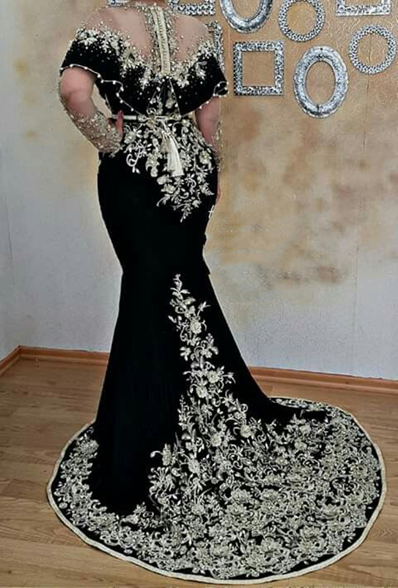 Elegant Black Velvet Mermaid Evening Dresses For Women 2024 Long Sleeves Beaded Gold Lace Appliques Luxury Arabic Dubai kaftan Formal Occasion Gowns C