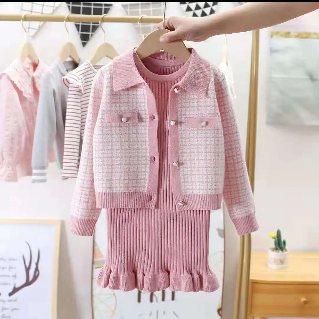 Clothing Sets Young Children s Set For Girls Autnmn Winter Cotton Lattice Jacket Knitted Slim Dress 2pcs Kids Teen Clothes 4 To12 231206