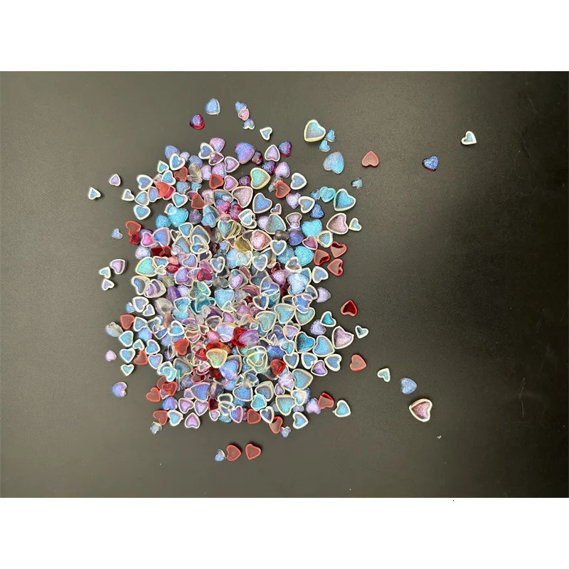 Nail Art Decorations 50pcs Bulk Exquiste Resin Heart Nail Charms Rhinestone Kawaii Love Mix Sizes Nail Art Decorations DIY Manicure Ornament Supplies 