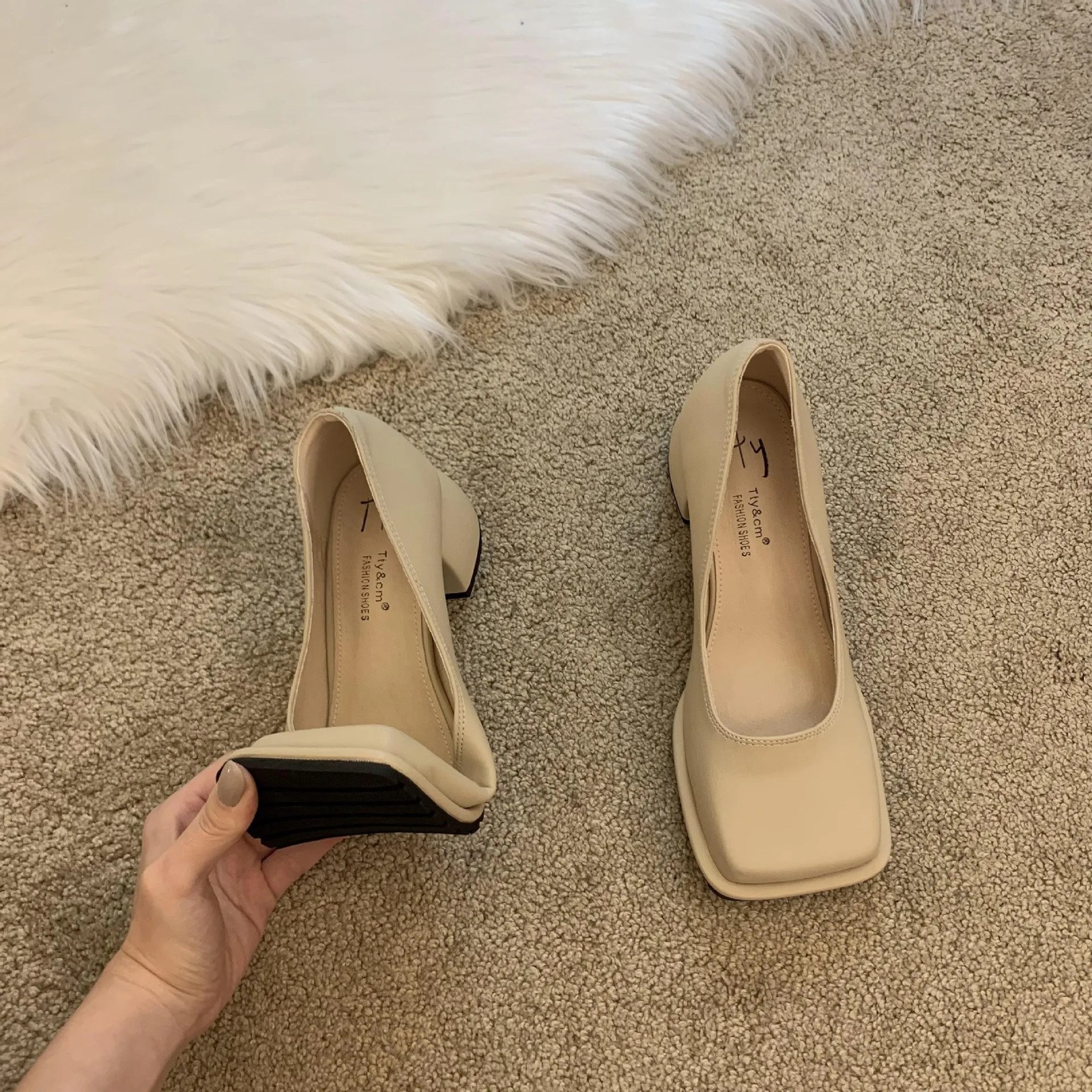 Dress Shoes French New single shoe women's Spring/Autumn Mary Jane Square toe thick heels work shoes Hepburn style 35-39 231207