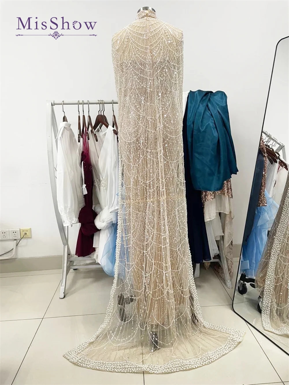 Luxurious Arabic Abaya Champagne Gold Evening Dresses With Cape Beadings Pearls Sheath Women Occasion Formal Gowns BC16805