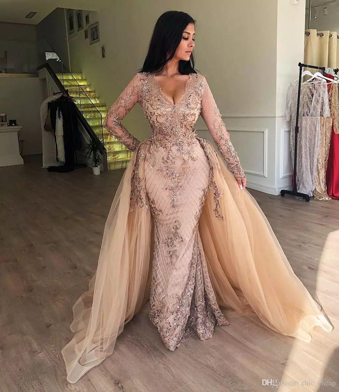 Sparkly Mermaid Evening Dresses Long Sleeve V Neck Lace Prom Dress With Detachable Train Formal Party Gowns Junior Bridesmaid