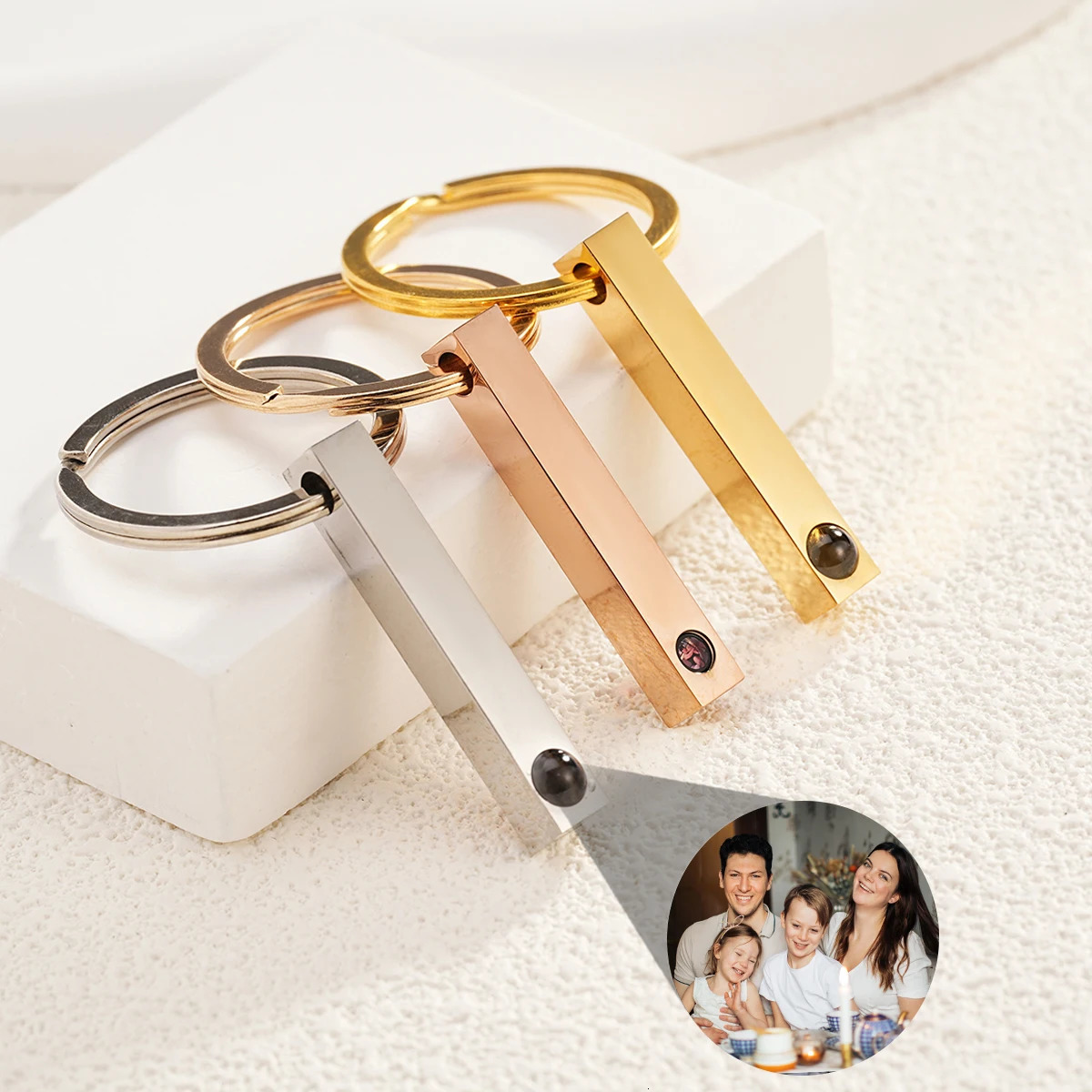 Key Rings Personalized Po Projection Chain Custom Picture Keyring for Women Men Long keychain Memory Birthday Christmas Gift 231206