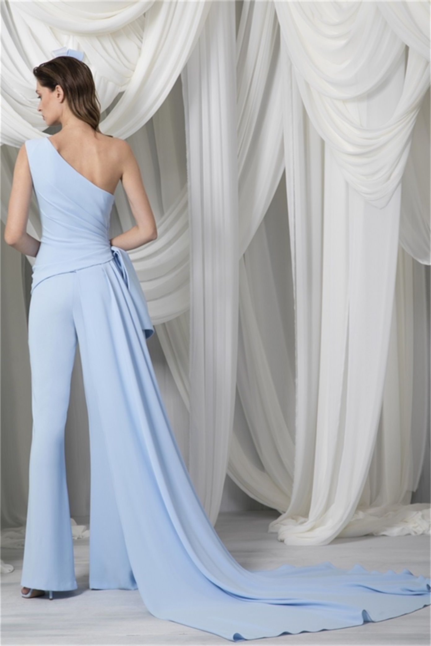 Elegant One Shoulder Prom Dresses Satin Jumpsuits For Women Overskirt Evening Gowns Ruched Customise Junior Bridesmaid Dresses