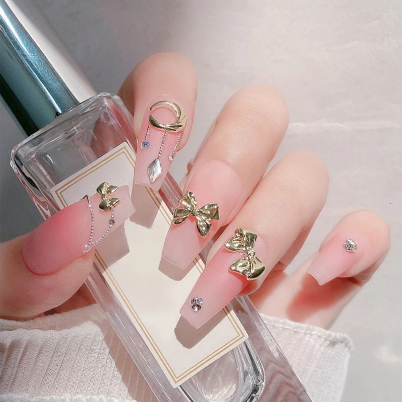 Nail Art Decorations 1Bag 3D Silver Gold Bowknot Shaped Nail Charms Metal Alloy Heart Nail Art Rhinestones Manicure Jewelry For DIY Nail Accessories 2