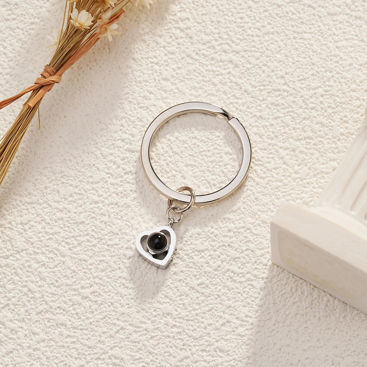 Key Rings Custom Heart shaped Po Projection Keychain for Gift to Girlfriend Stainless Steel Christmas 231206