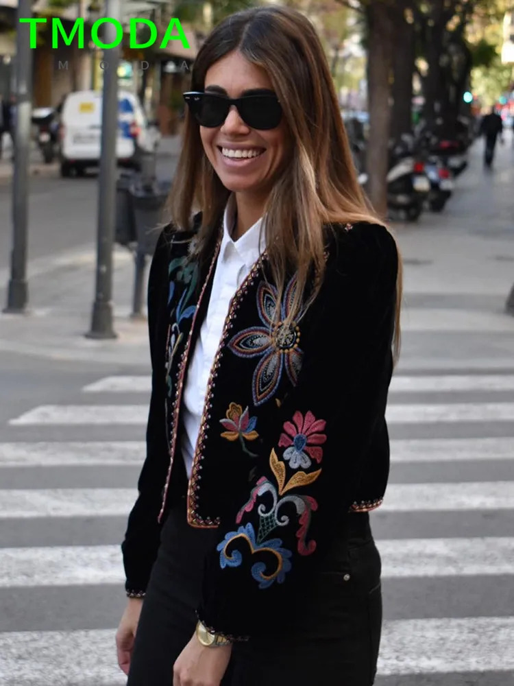 Women's Suits Blazers T MODA Women Fashion Contrast Embroidery Velvet Crop Open Blazer Coat Vintage Long Sleeve Female Outerwear Chic Veste Femme