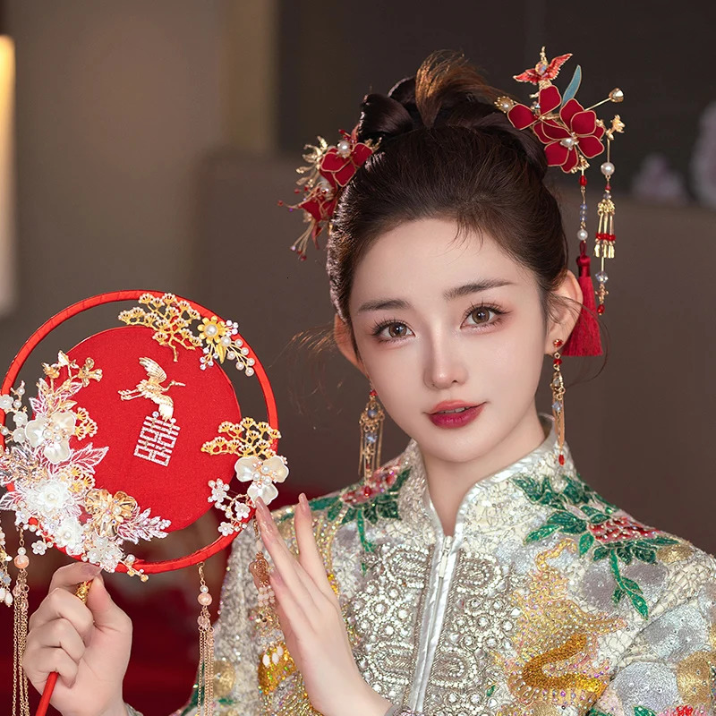 Headwear Hair Accessories Chinese Red Fabric Step Shake Flower Tassel Hairpin Classical Bride Wedding Hanfu Qipao 231207