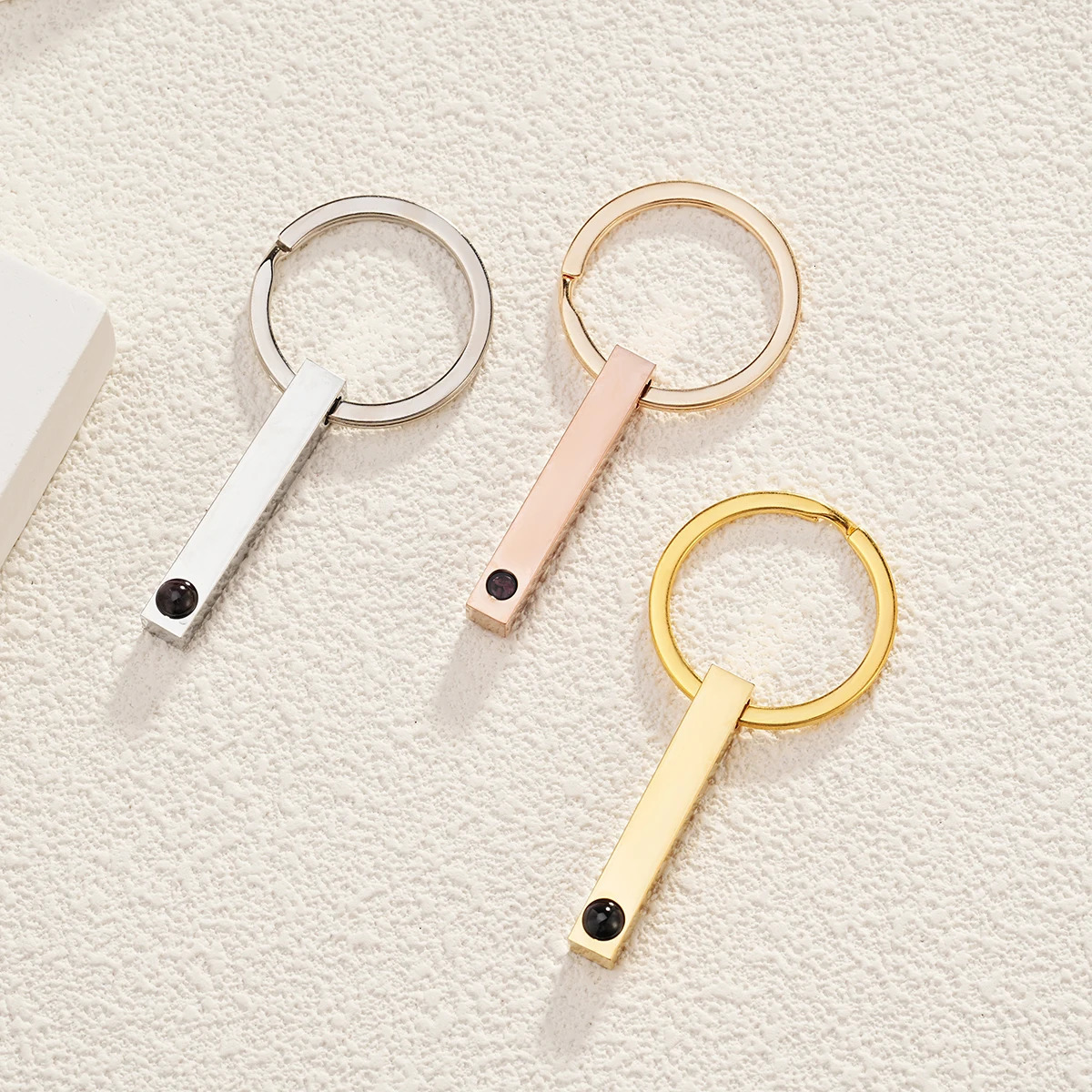 Key Rings Personalized Po Projection Chain Custom Picture Keyring for Women Men Long keychain Memory Birthday Christmas Gift 231206