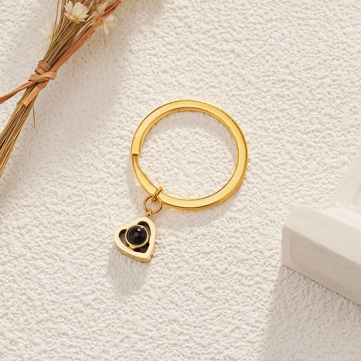 Key Rings Custom Heart shaped Po Projection Keychain for Gift to Girlfriend Stainless Steel Christmas 231206