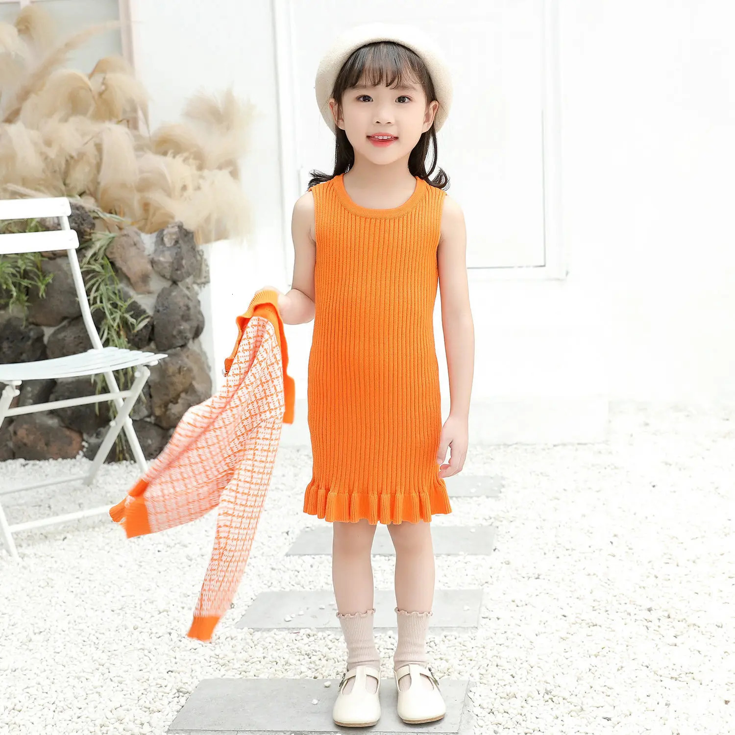 Clothing Sets Young Children s Set For Girls Autnmn Winter Cotton Lattice Jacket Knitted Slim Dress 2pcs Kids Teen Clothes 4 To12 231206