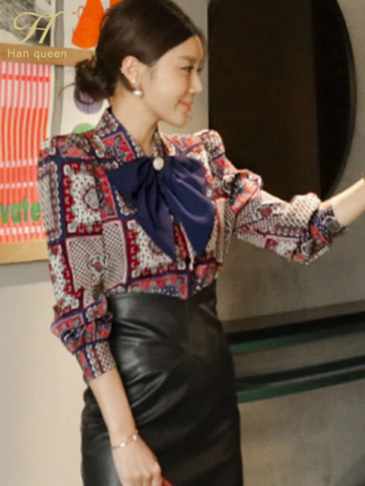 Women's Blouses Shirts H Han Queen Winter Elegant Bow Women Korean Style Casual Vintage Printing Simple Office Wear Work Tops 231207