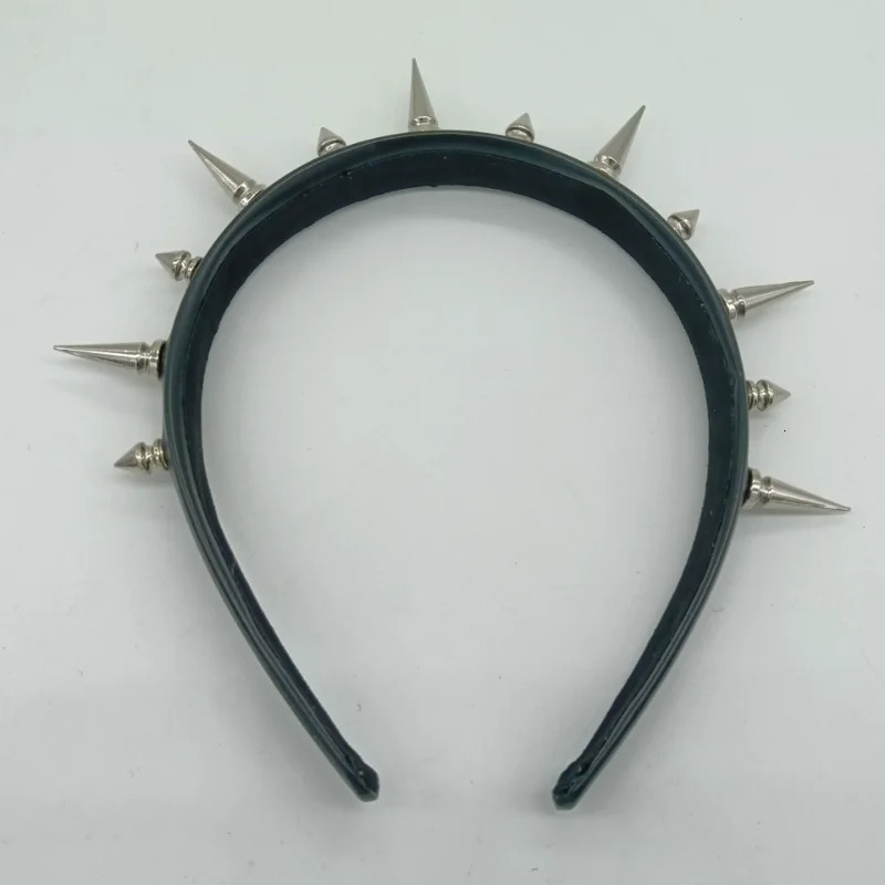 Headbands Fashion Spike Headband Rivets Hair Bands Punk Goth Cosplay Headdress for Men Women Black Silver Halloween 2023 231207