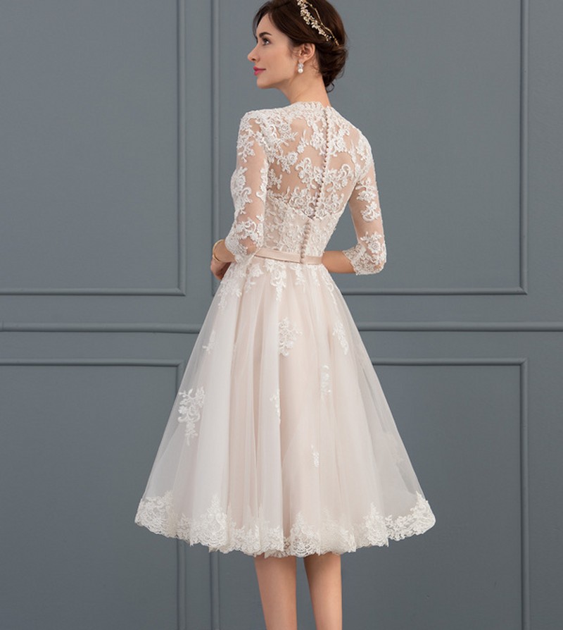 Elegant Short A Line Wedding Dress 2024 Half Sleeves V-neck Lace Appliques Knee-Length Bridal Party Gown Custom Made For Woman Vestido De Noiva