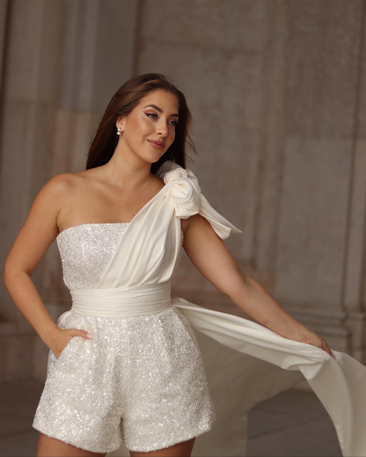 Sequined Sheath Jumpsuit Wedding Dresses With Pockets Bridal Gowns One Shoulder Necke Short Vestido De Novia