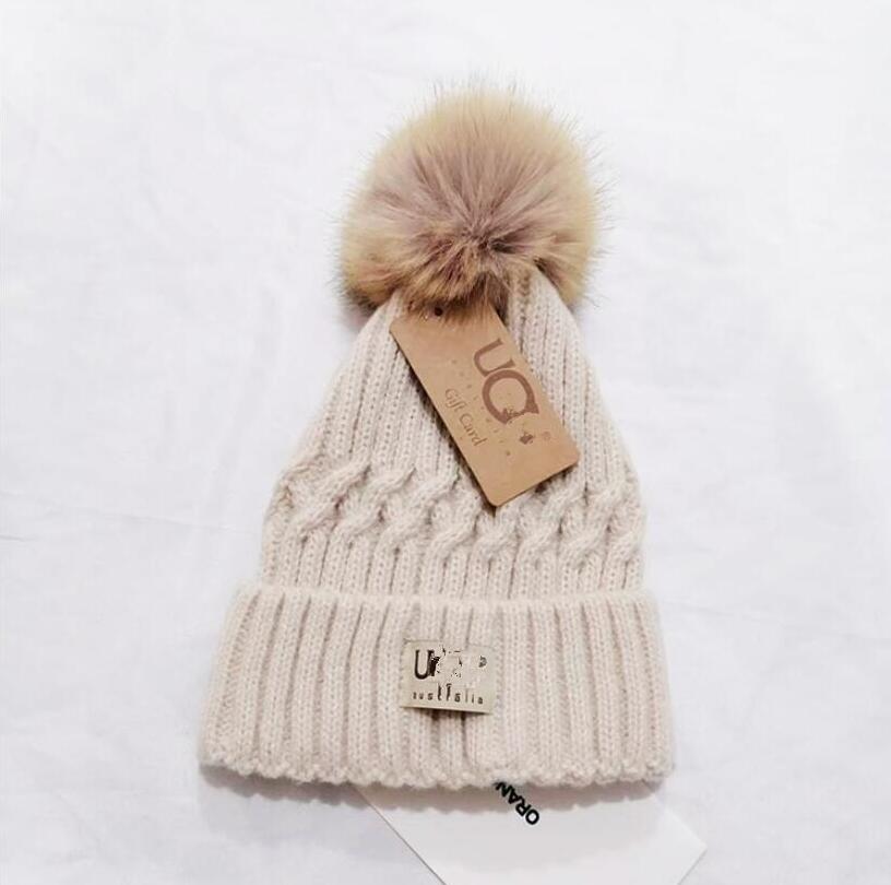 Fashion designer autumn and winter new knitted wool hat luxury knitted hat official website version