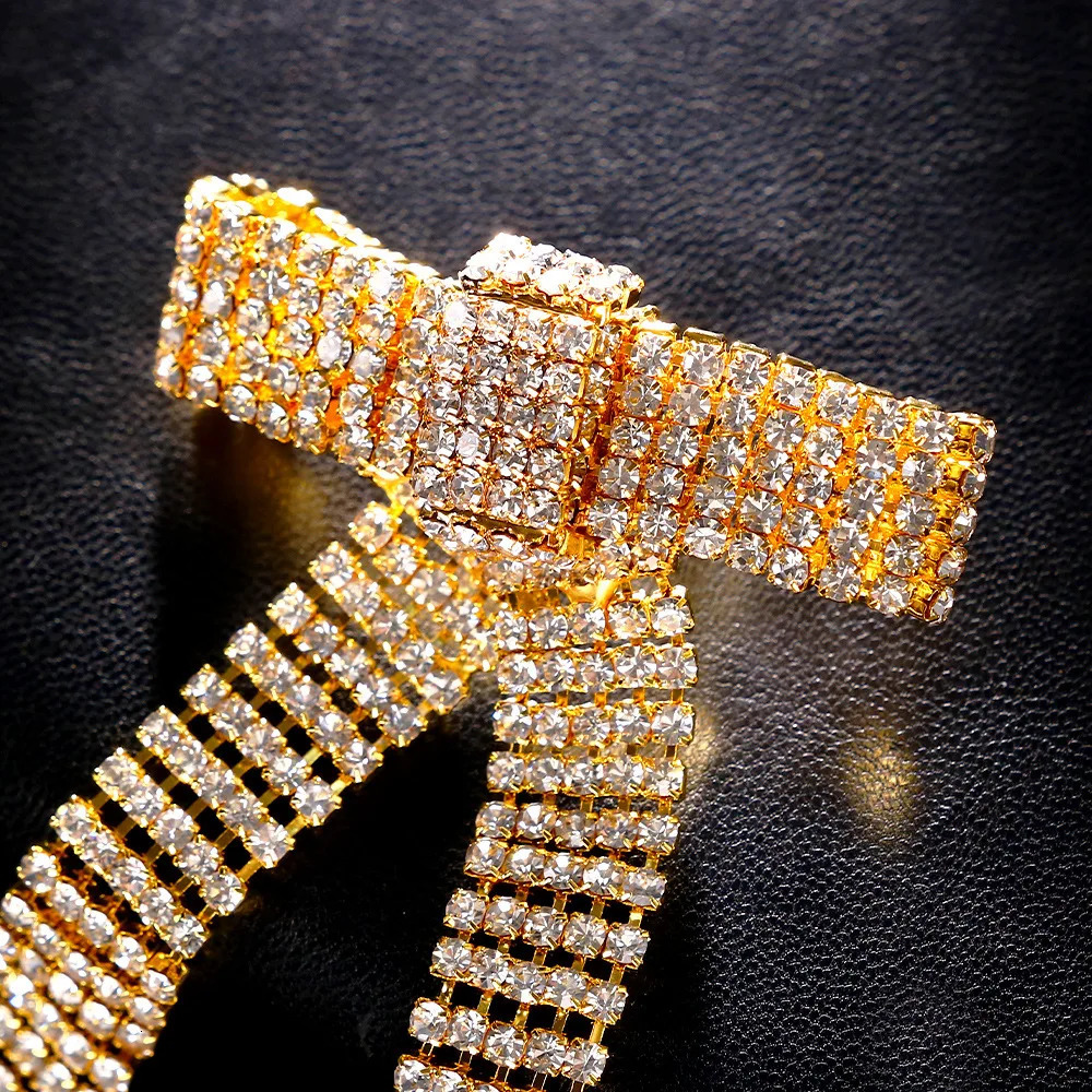 Charm Geometry Full Bow Earrings Statement Ear Accessories Christmas Gift Crystal Hanging Banquet Jewelry 231208