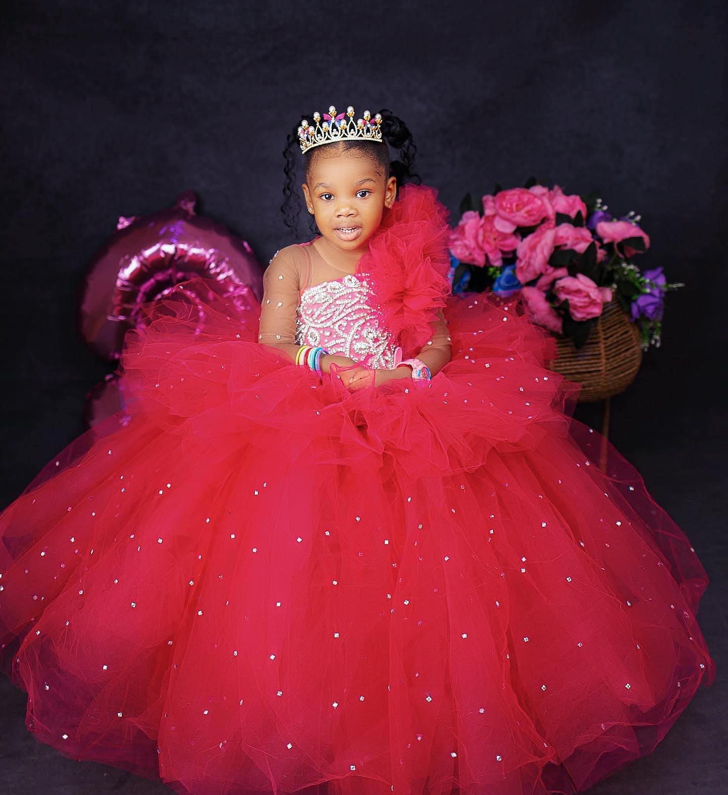 2023 Red Crystals Flower Dresses Ball Gown Tulle Sheer Neck Vintage Little Girl Christmas Peageant Birthday Christening Tutu Dress Gowns Zj4240 0708
