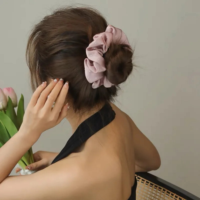 Hair Rubber Bands Women Fashion Silk Scrunchie With Rhinestones Elastic Satin Hair Band Girls Big Hair Tie Balck Crunchy For Hair Accessories 231208