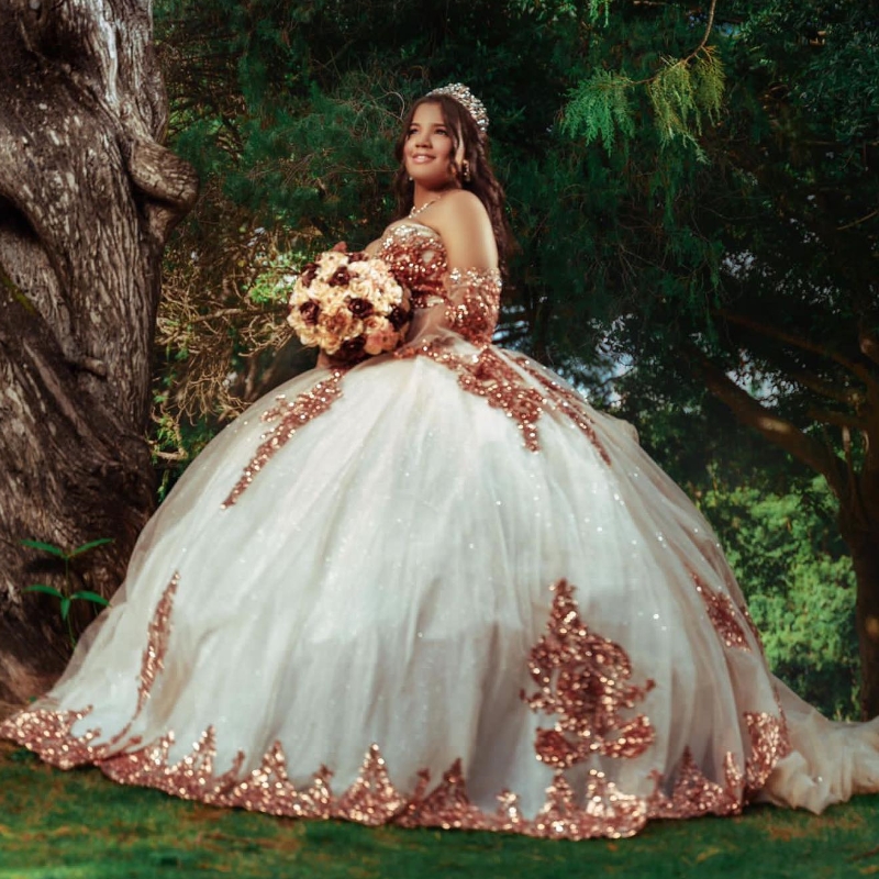 Rose Gold Sweetheart Beaded Quinceanera Dresses With Long Sleeve Applique Lace Princess Sweet 16 Ball Gowns Vestidos 15 De
