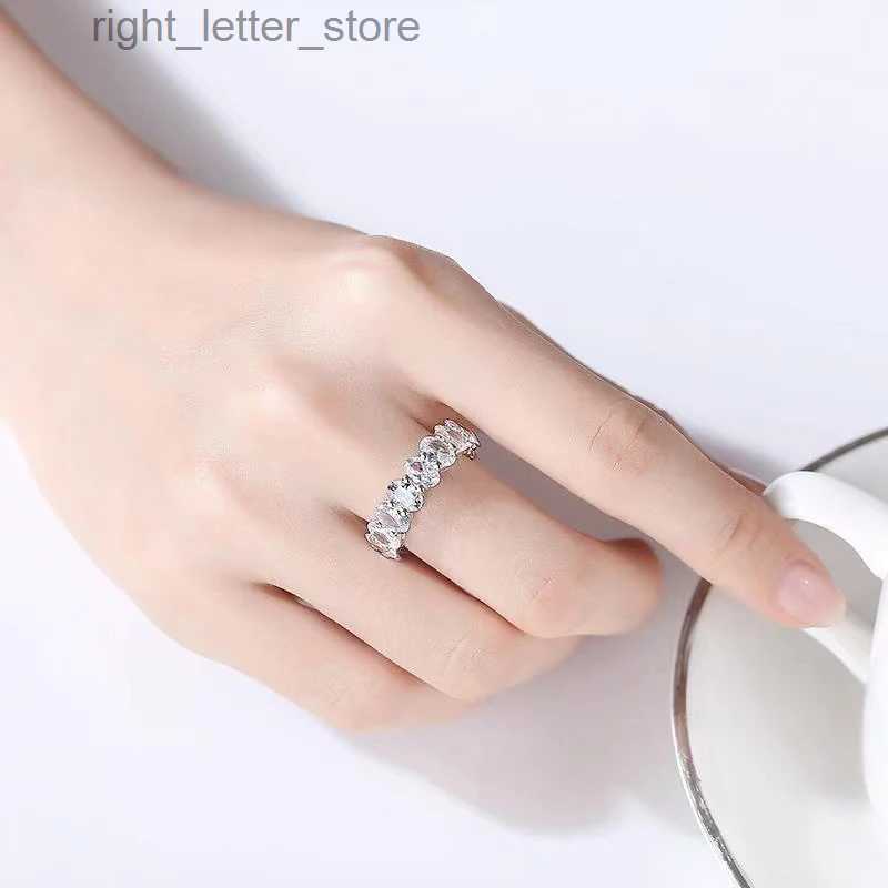 With Side Stones NeeTim Full D Color Oval Moissanite Rings for Women Sparkling 6 Stones Diamond with Certificate 925 Sterling Sliver Wedding Ring YQ23