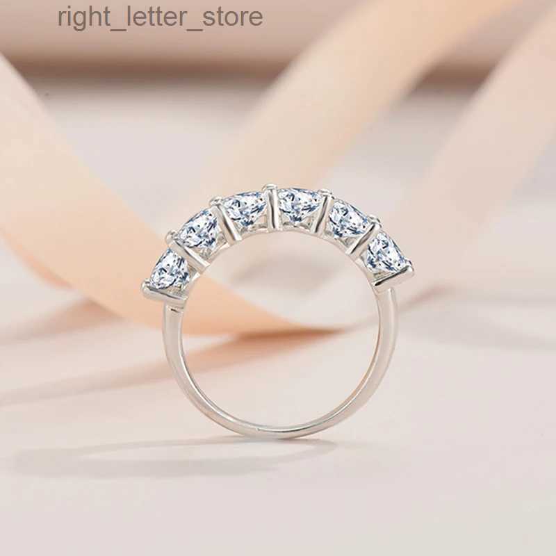 With Side Stones NeeTim Full D Color Oval Moissanite Rings for Women Sparkling 6 Stones Diamond with Certificate 925 Sterling Sliver Wedding Ring YQ23