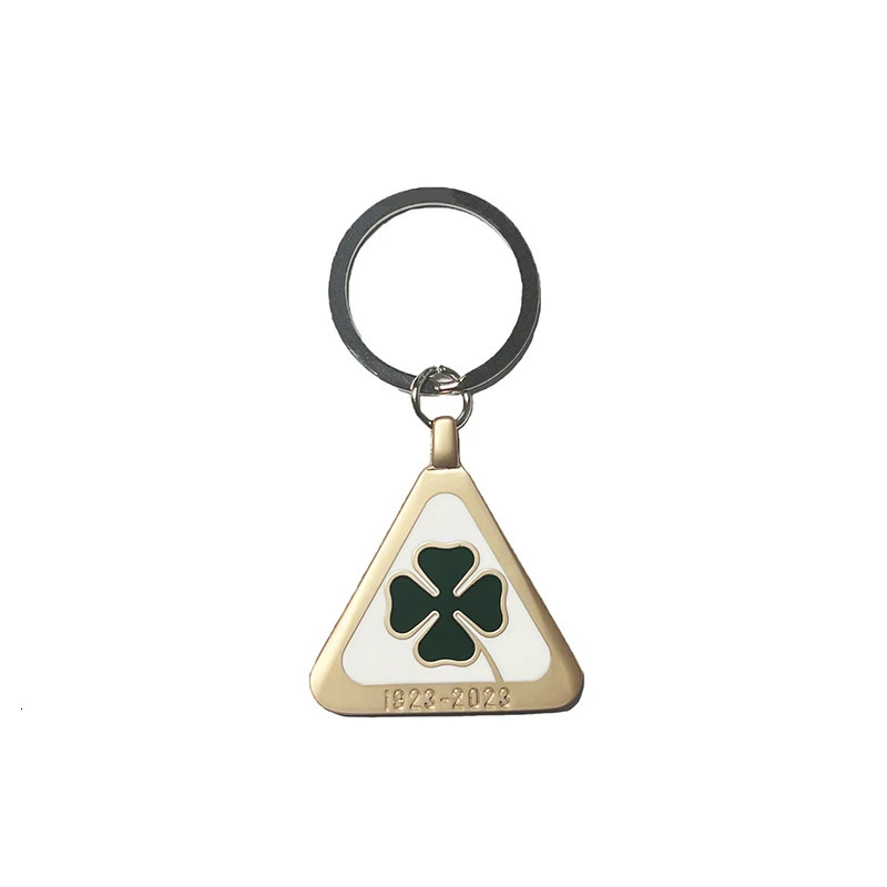 Key Rings Alfa Romeo anniversary four-leaf clover key chain Tonale stelvio giulia car key chain ring decoration 231208