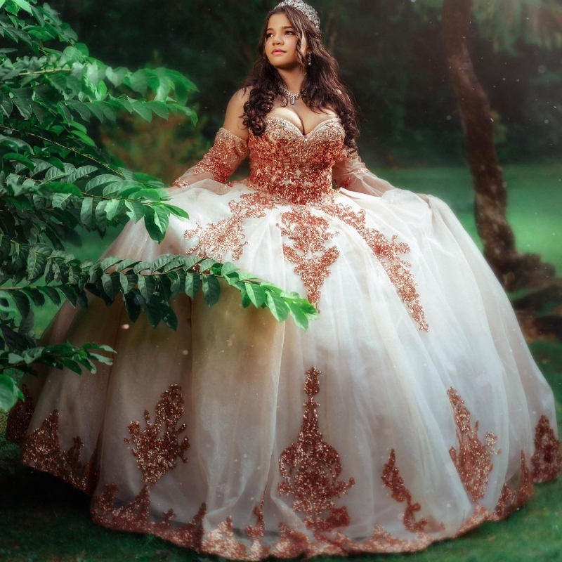 Rose Gold Sweetheart Beaded Quinceanera Dresses With Long Sleeve Applique Lace Princess Sweet 16 Ball Gowns Vestidos 15 De