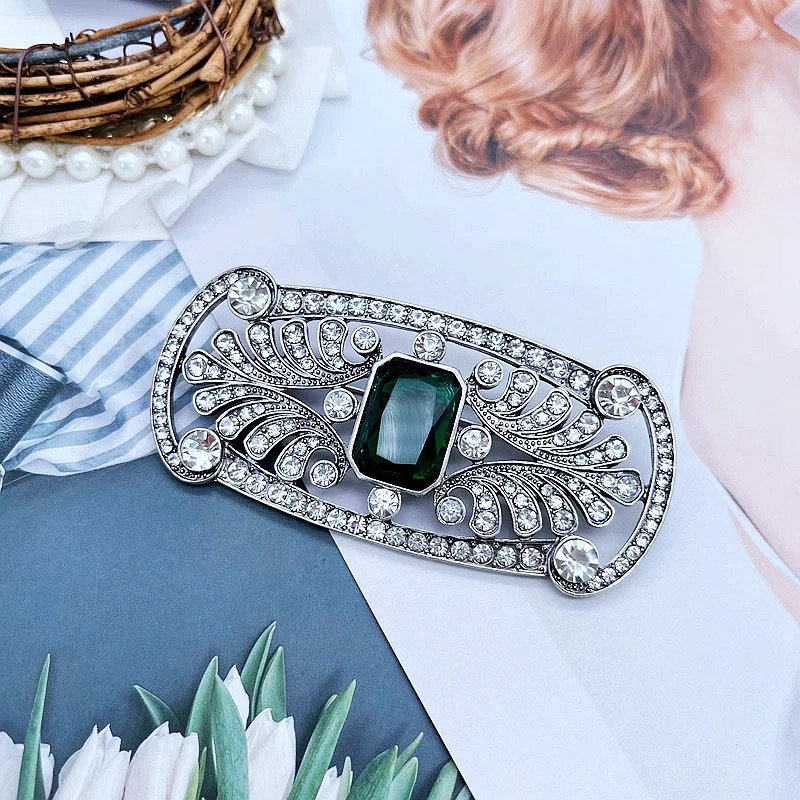 Pins Brooches Vintage Brooches Geometry Crystal Filigree Jewelry Green Stone Pins For Women's Art Deco Accessories 231208