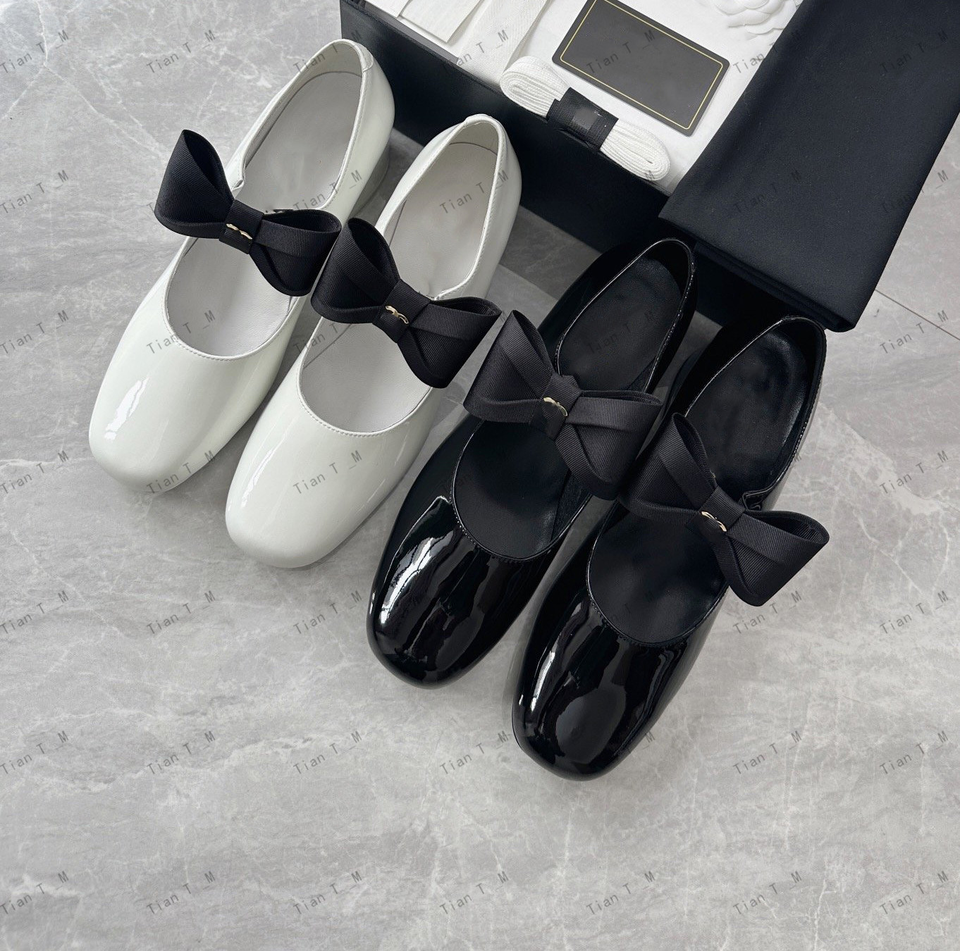 Top Quality brand Designer Luxury Mary Jane Chunky Heel Knitted Elastic pumps Women Leather Buckle Strap Fashion Single Shoes Bowknot Decor Sock