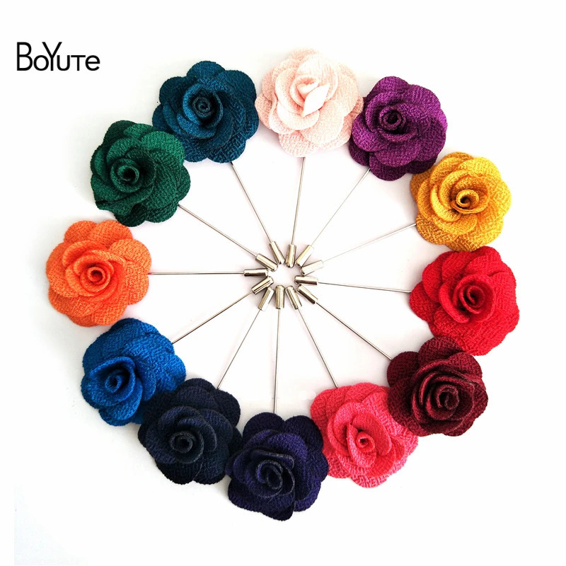 Pins Brooches BoYuTe 20 Pieces/Lot High Quality Camellia Flower Lapel Pin Brooch Men Fashion Wedding Boutonniere 23 Colors 231208