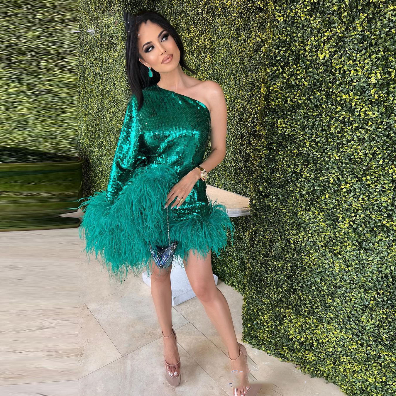Glitter Green Feathers Sequined Prom Dresses One Shoulder Mini Cocktail Party Dress Ostrich Short Night Club Wear