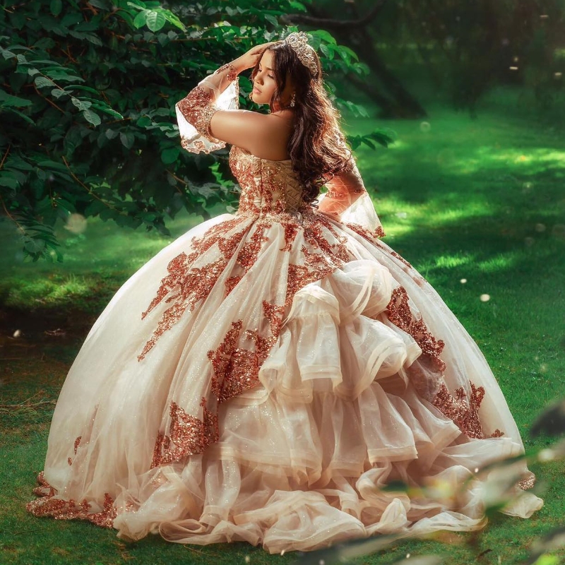 Rose Gold Sweetheart Beaded Quinceanera Dresses With Long Sleeve Applique Lace Princess Sweet 16 Ball Gowns Vestidos 15 De