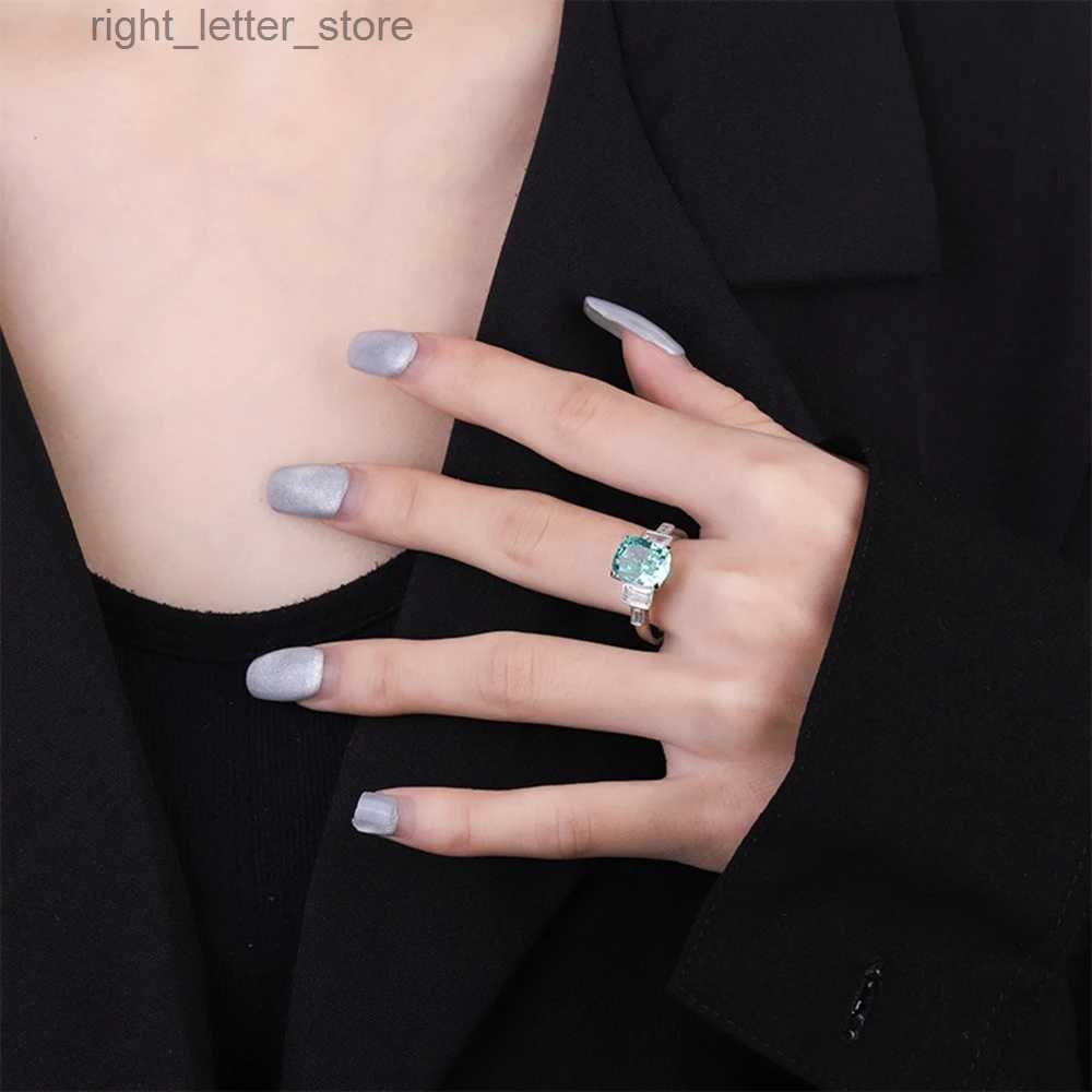 With Side Stones PuBang Fine Jewelry Diamond Ring 925 Sterling Silver Mint Green Created Moissanite for Women Anniversary Gift YQ231209