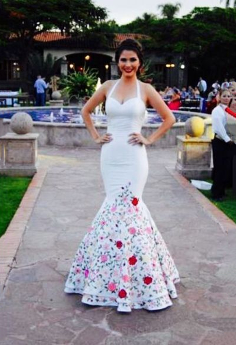 Embroidery Mermaid Wedding Dresses Colorful Embroidery Halter Sweetheart Neck Backless Floor Length Satin Bridal Gowns Custom Made Bride Reception Dre