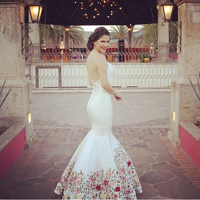 Embroidery Mermaid Wedding Dresses Colorful Embroidery Halter Sweetheart Neck Backless Floor Length Satin Bridal Gowns Custom Made Bride Reception Dre