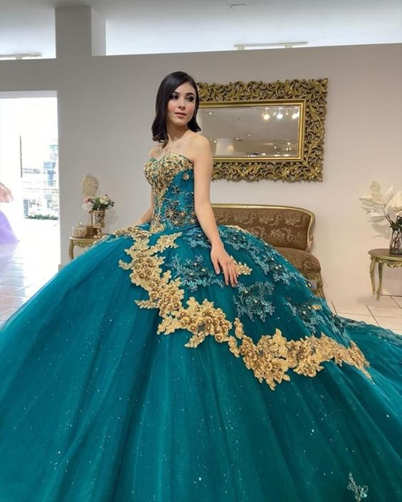 Gorgeous Princess Quinceanera Dresses With Pearls Beaded Lace Appliques Sweetheart Neckline Corset Sweet 16 Dress Long Tulle Prom Special Occasion Gow