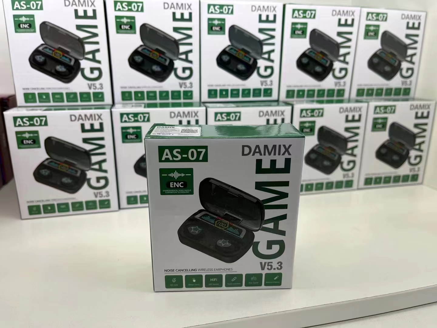 Stocks in US Wirless earphones real serial NO.connect Rename Wireless Bluetooth Headphones In-Ear tws earbuds Wireless Charging Box Shipment from US w