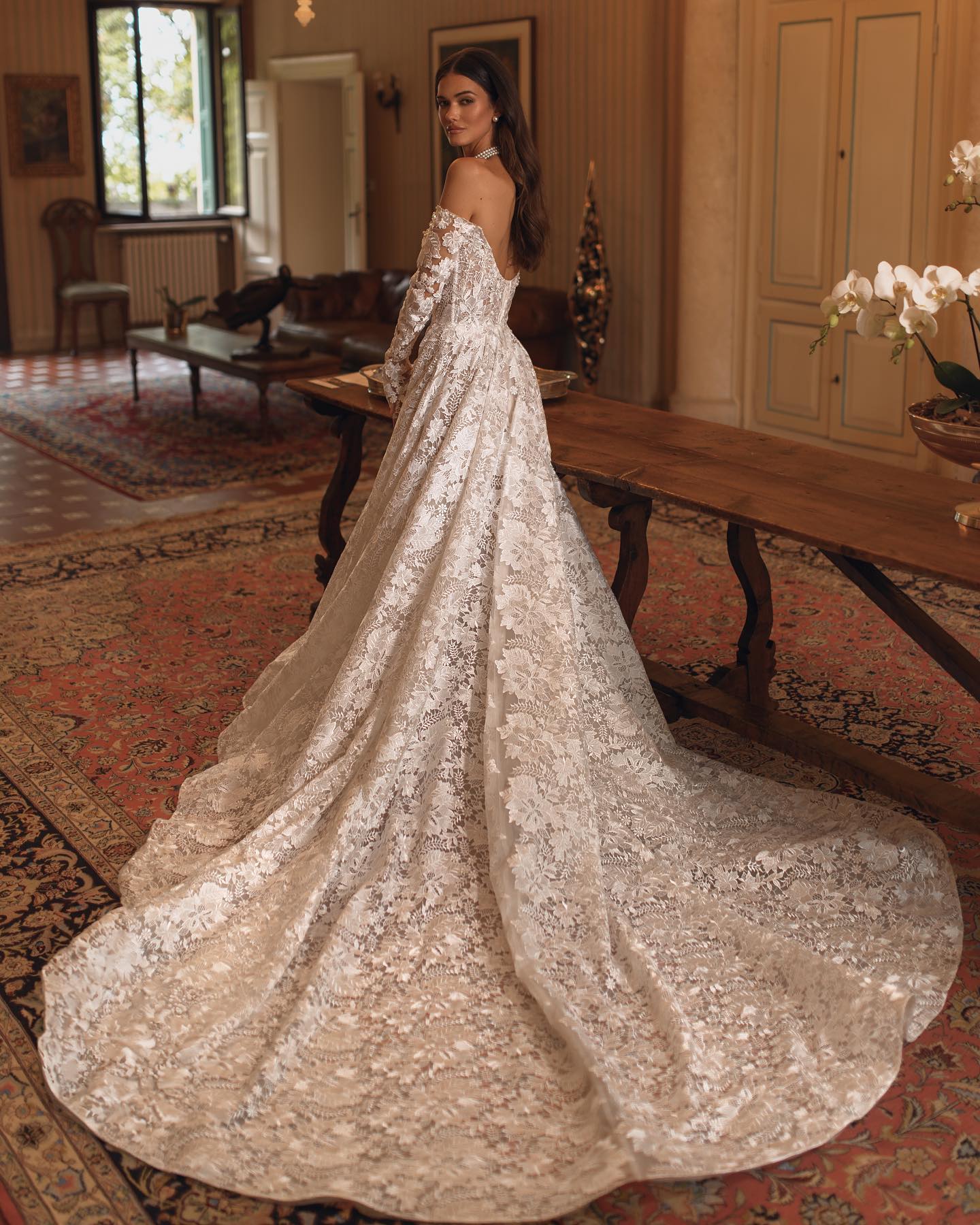 Berta Lace A e Dresses for bride Off Shoulder Wedding Dress Bone Bodice Backless designer bridal gowns