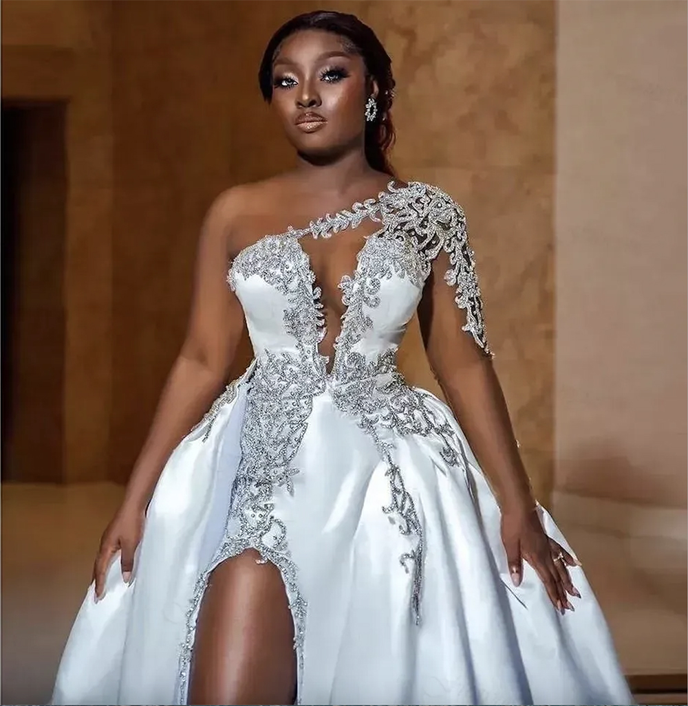 Shoulder One Satin A Line Wedding Dresses with Sweep Train Beading Lace Side High Slit Sexy Vestidos De Novia African Long Sleeve Bridal Gowns for Bri