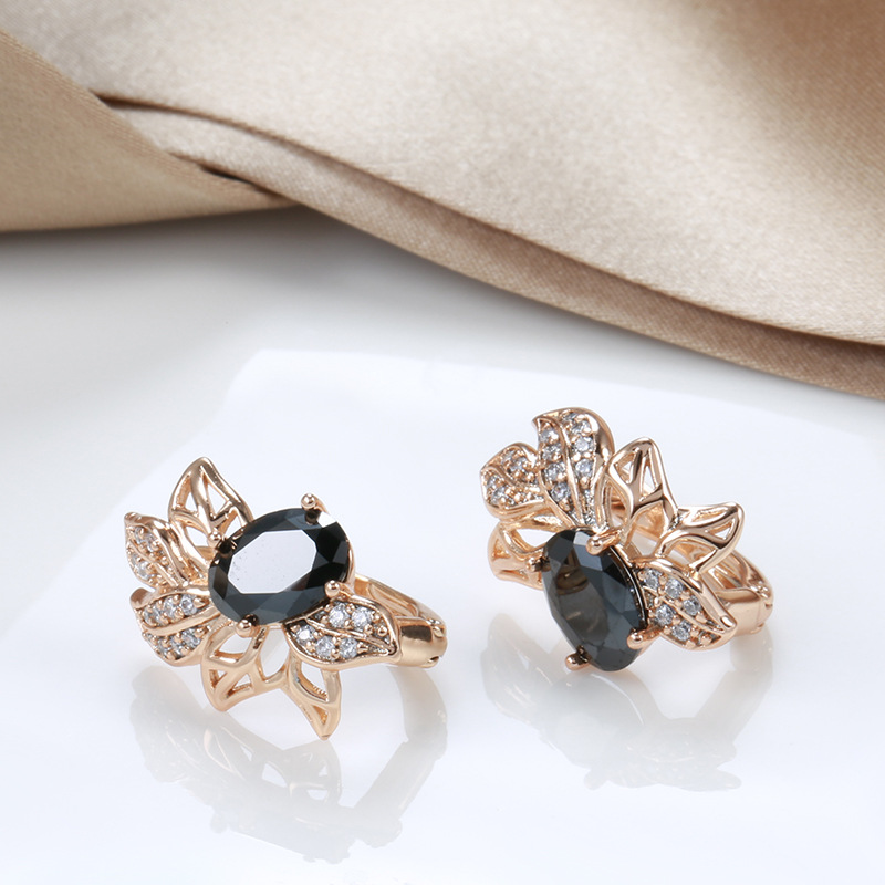 Designer Women's Earrings Classic Crystal Flower Earrings Black Zircon Gold Leaf Earrings Fashion Jewelry