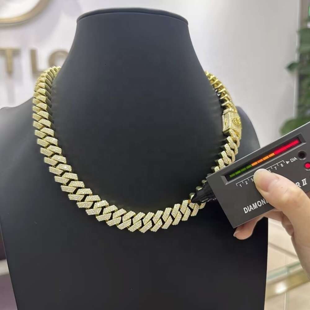 Necklace moissanite chain cuban link chainHip Hop Jewelry Custom VVS Lab Diamond Mossinate Chain Men 14k Gold Vermeil