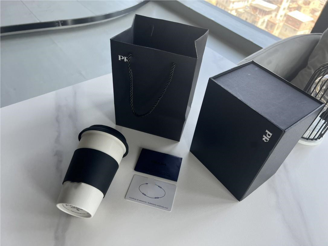 Designer Ceramic Cup with Cover Letter Black and White Coffee Cup School Portable Water Cup Valentine's Day Gift Box