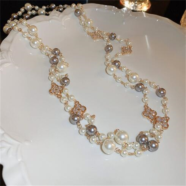 Womens Long Pearl Necklace French Multi-layer vintage four-leaf Clover rhinestone Pearl sweater necklace Fashion jewelry