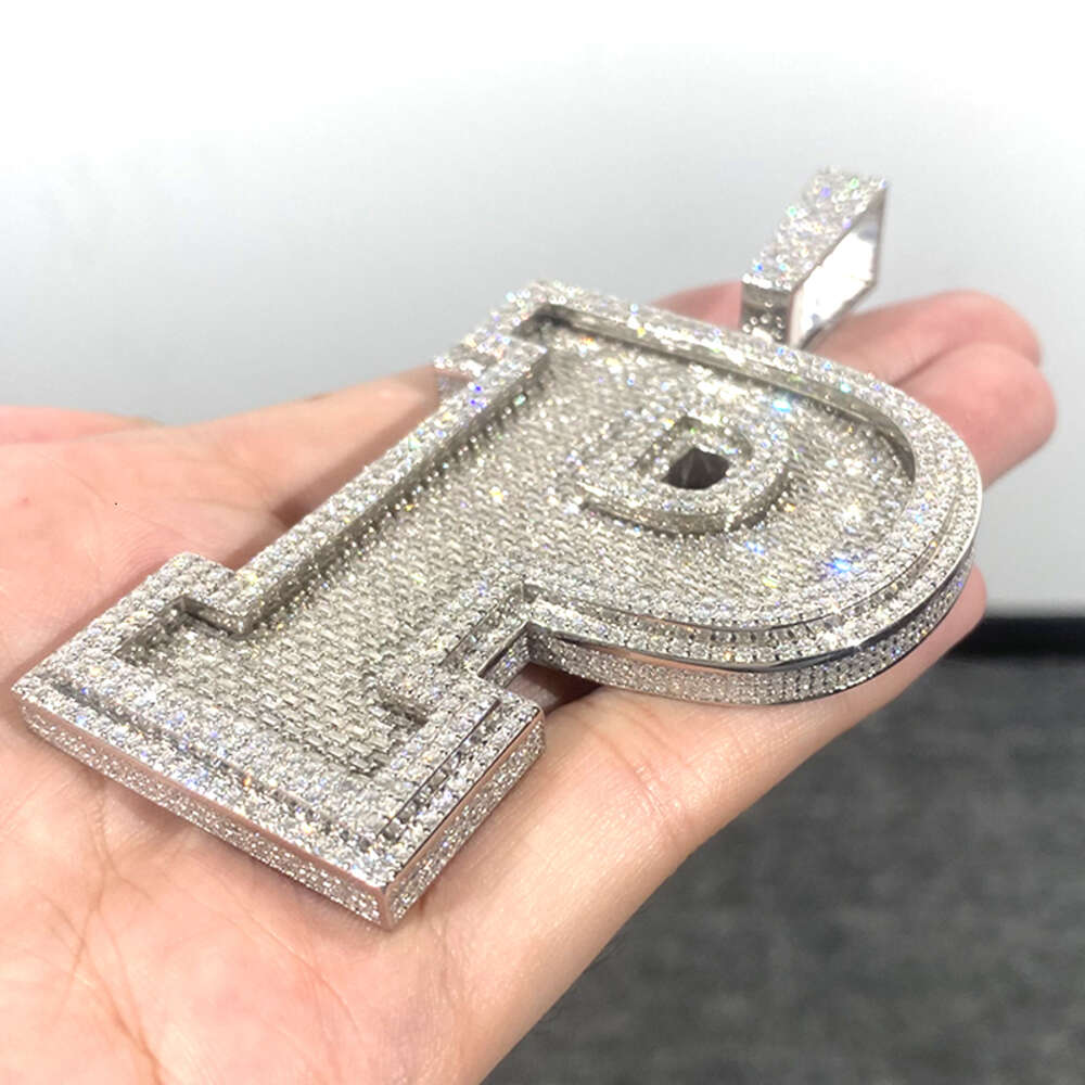 Custom Iced Out Baguette p Sier Vvs Moissanite Hip Hop Men 2.5 Inches Letter Pendant