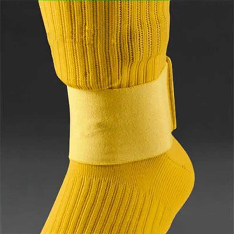 Shin Guard Adjustable Shin Guard Fixed Bandage Tape Soccer Shin Pads Prevent Drop Off Elastic Sports Bandage Safety Legwarmers 231211